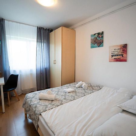 Aurel Vlaicu Apartment- Gara Braszów Zewnętrze zdjęcie
