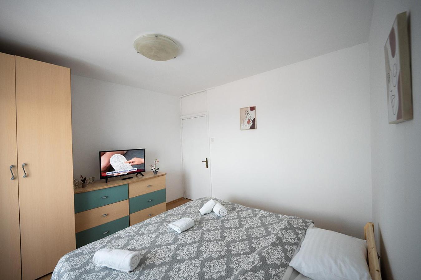 Aurel Vlaicu Apartment- Gara Braszów Zewnętrze zdjęcie